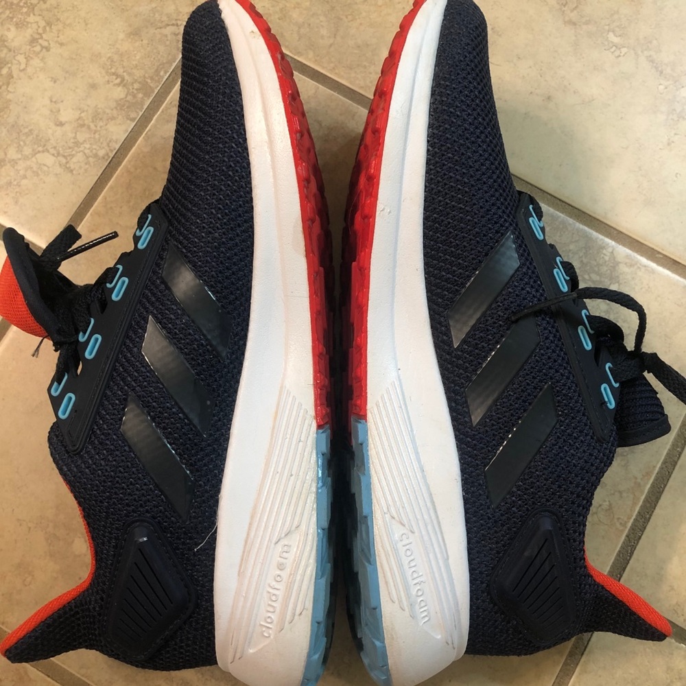 Women’s Adidas cloudfoam size 8.5 - Picture 4 of 11